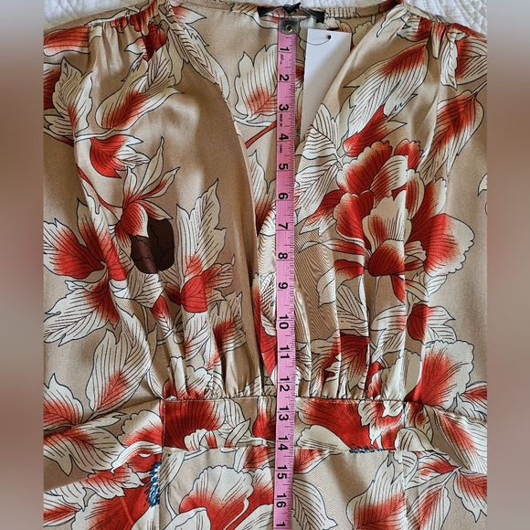 Aakaa Kimono Dress - Picture 12 of 13